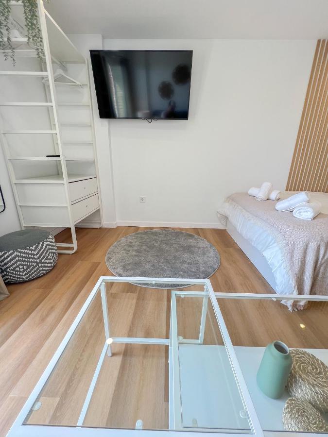 Cozy Studio With Sea Views بينالماذينا المظهر الخارجي الصورة